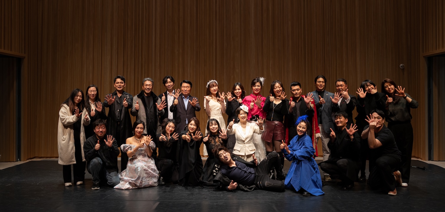 THE CONCERT 51